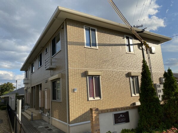 ハイムエルピスⅢの物件外観写真